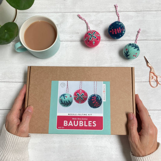 Christmas Baubles Needle Felting Kit