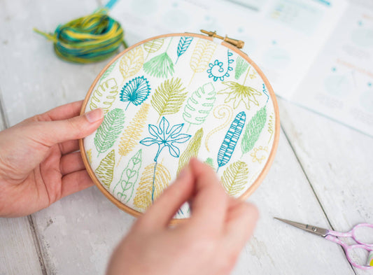 Loadsa Leaves Handmade Embroidery Kit Hoop Art