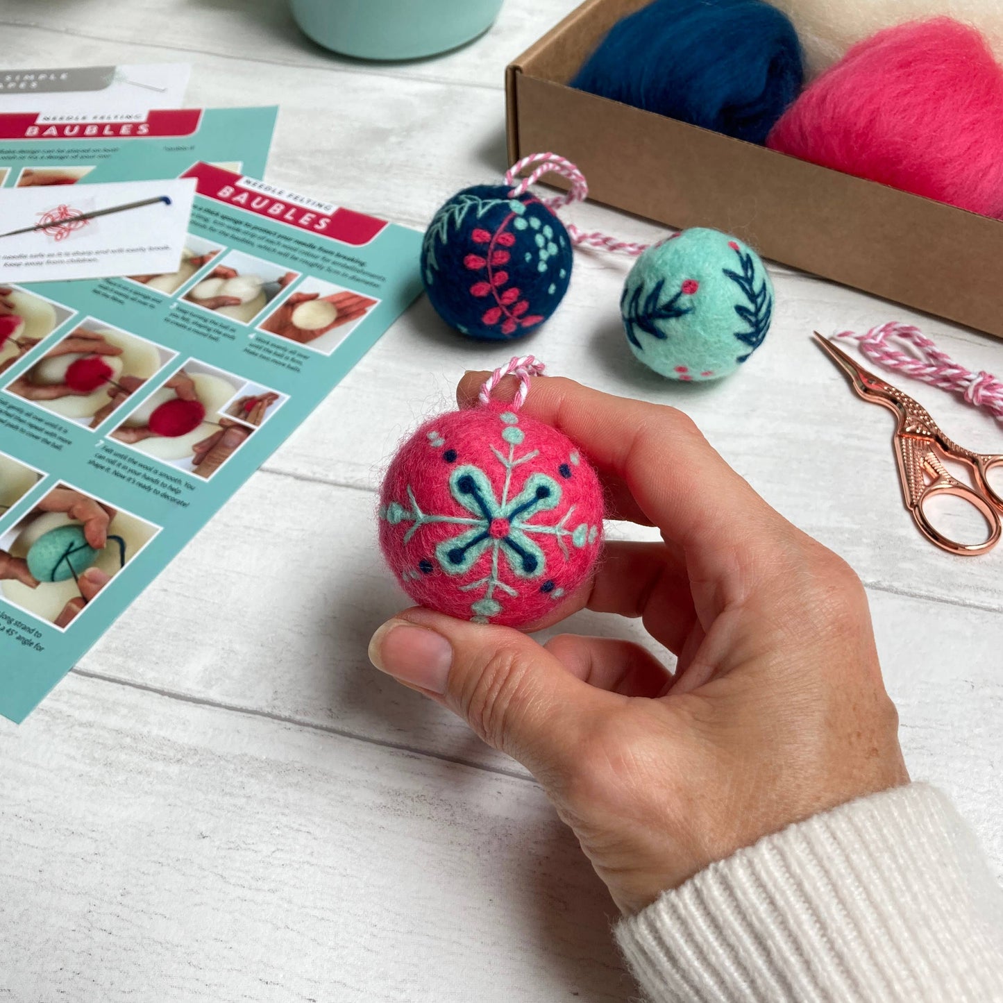 Christmas Baubles Needle Felting Kit