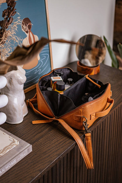 Cleo Crossbody: Whisky