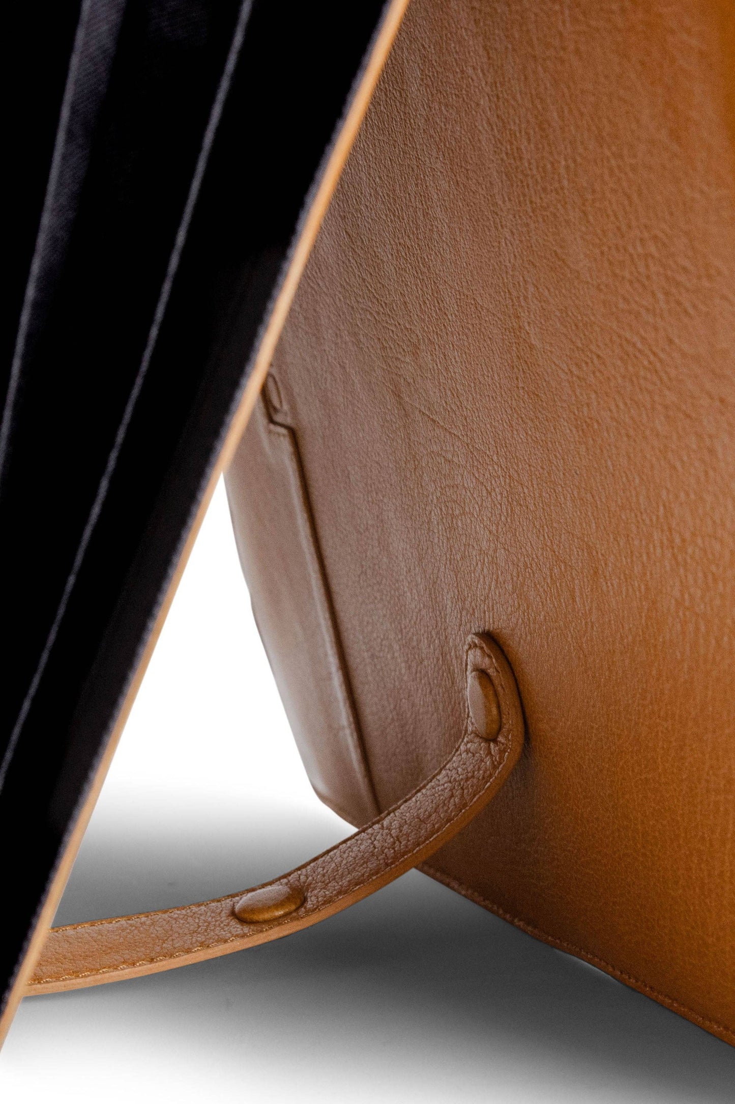 Fiola Project Folder: Whisky / One size