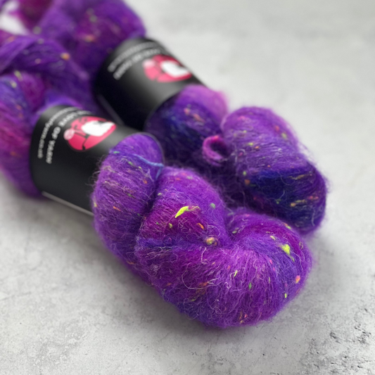 Neon Fluff: Arcane Mist