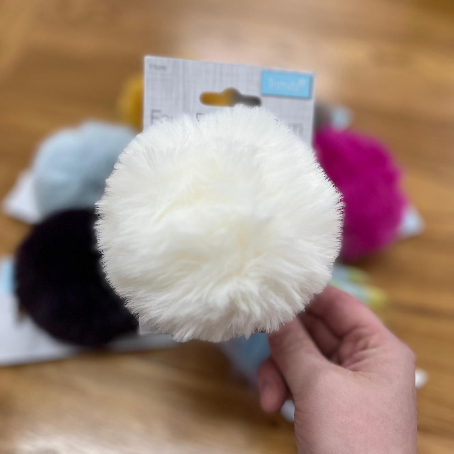 Trimit Faux Fur Pom Poms