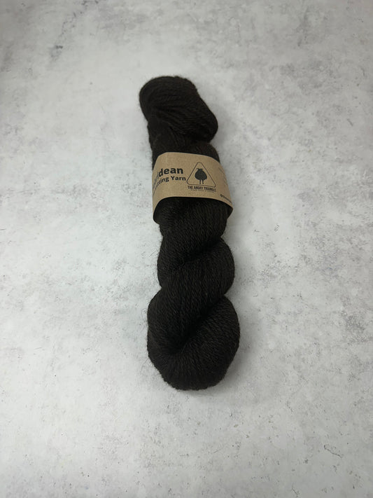 Angry Triangle: Tiree Yarn