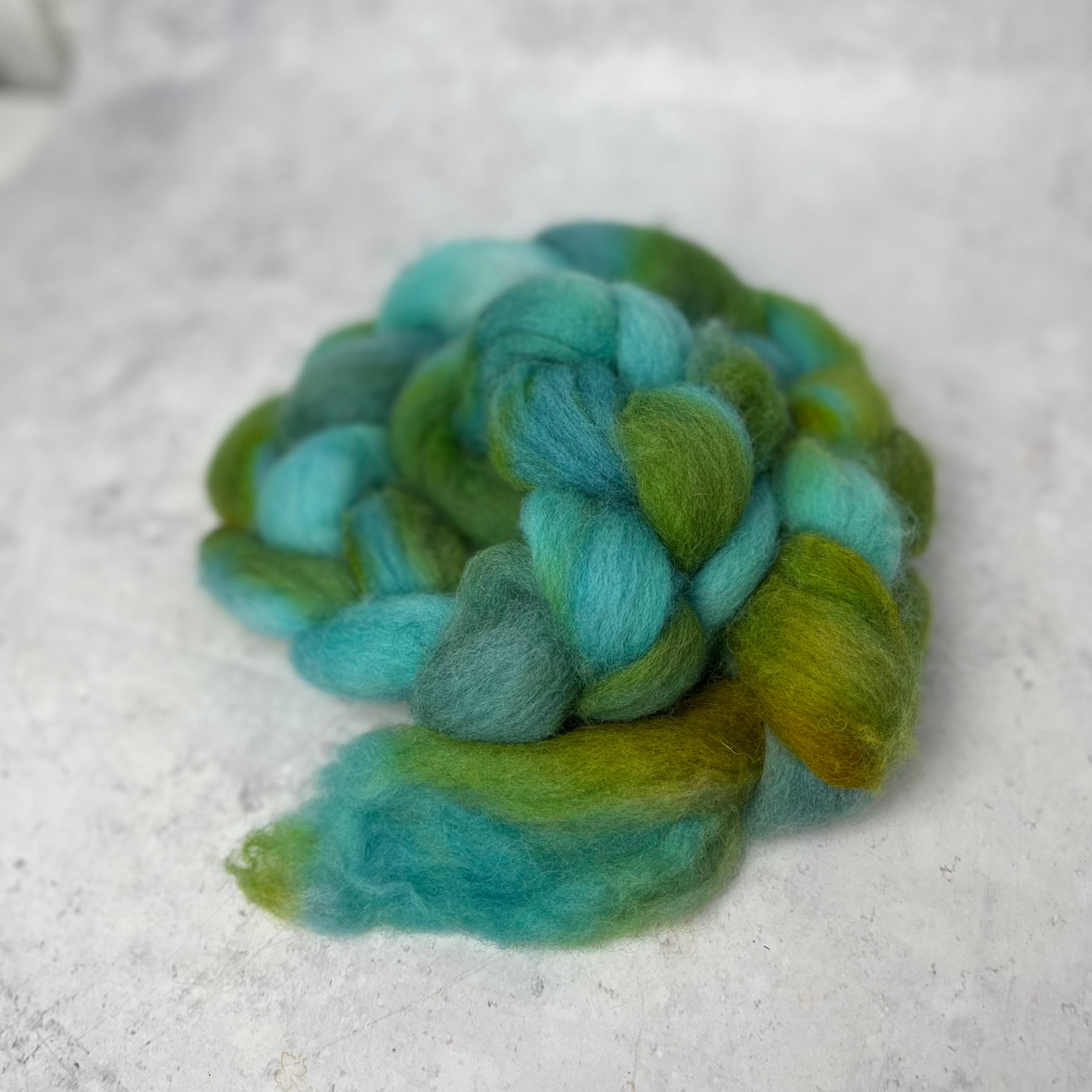 FTLOY Hand Dyed Shetland Fibre Braid