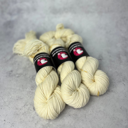 Undyed Merino DK