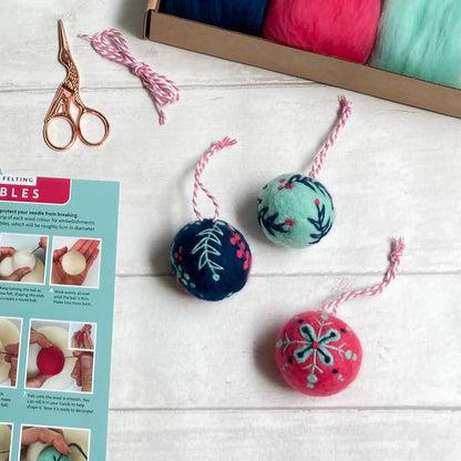 Christmas Baubles Needle Felting Kit