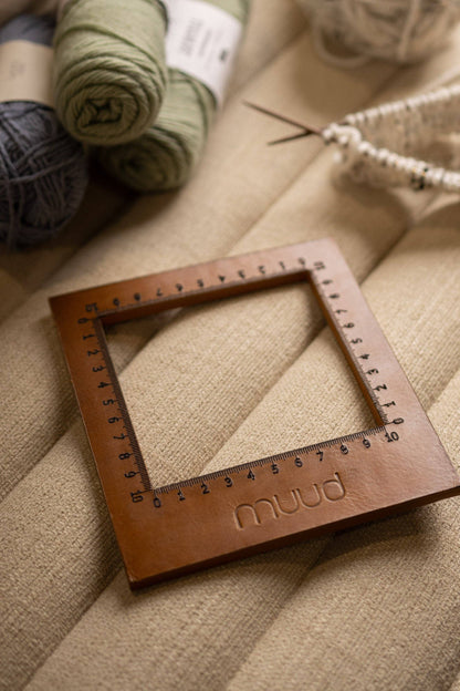 Dana: Whisky / One size